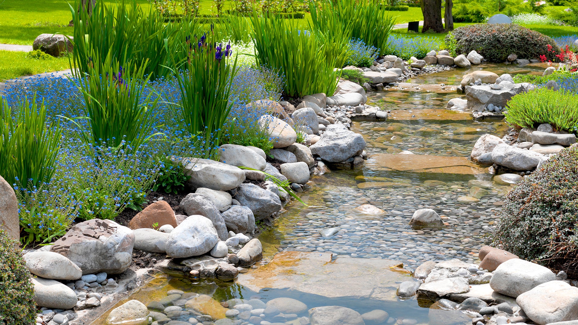 Artificial fountain for garden